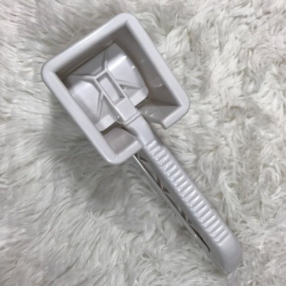 Vintage Cooking Club of America Handheld Multi Grater Turn Handle Device - Picture 4 of 9